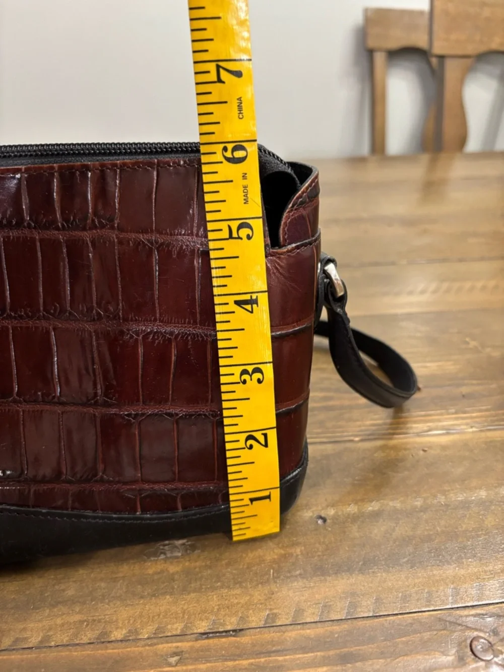 Brighton Vintage Brown Croc-Embossed Shoulder Bag