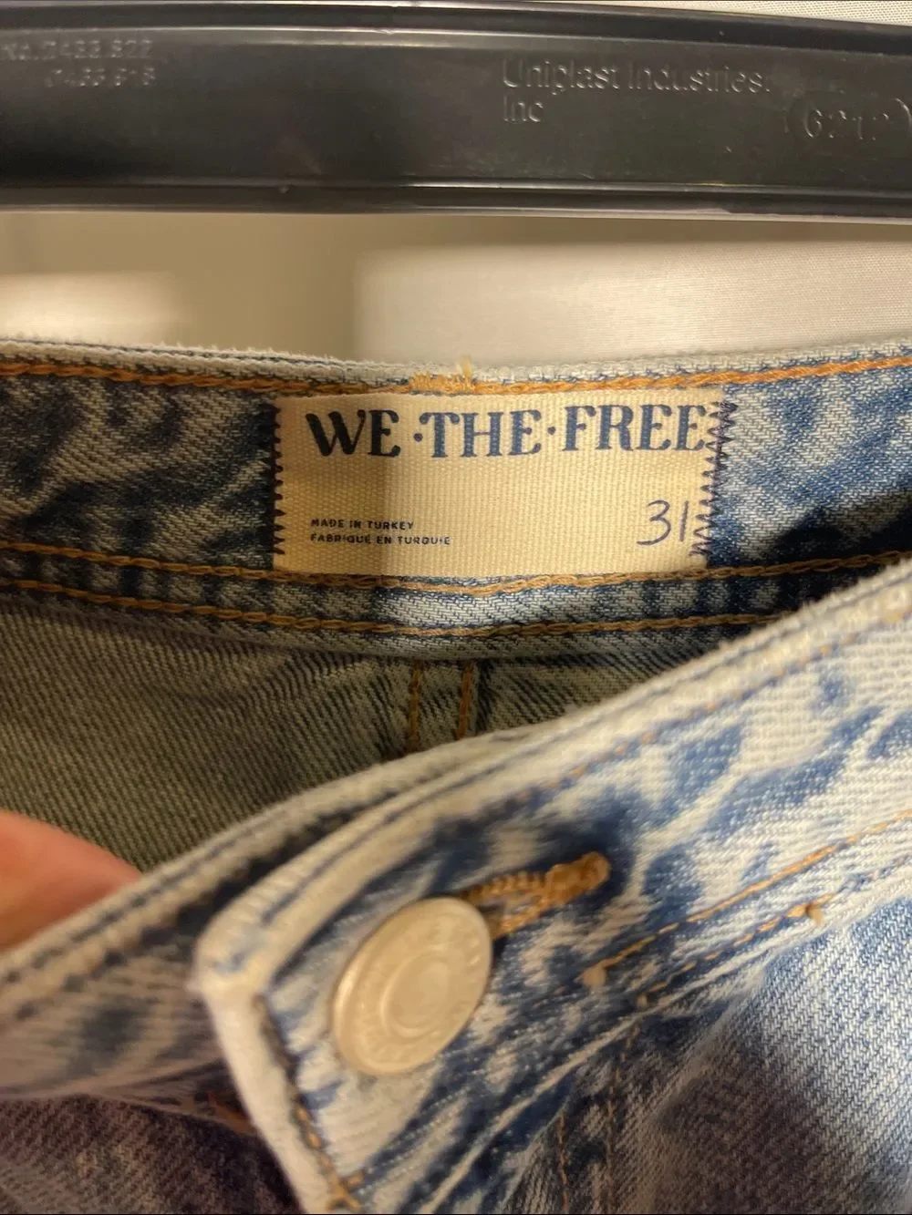 FREE PEOPLE IZZY FLARE JEAN BLUE 31