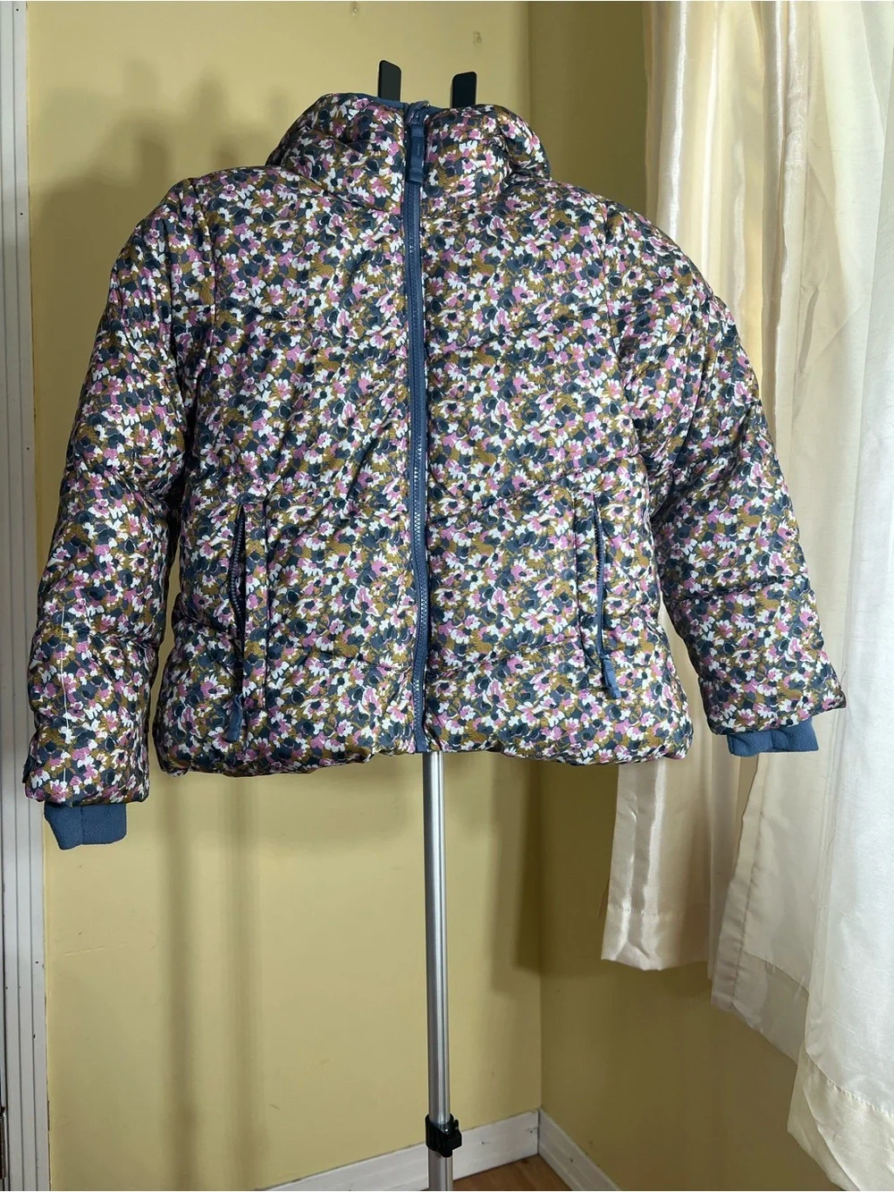 All in Motion Girls Floral Puffer Jacket Size M (7/8)