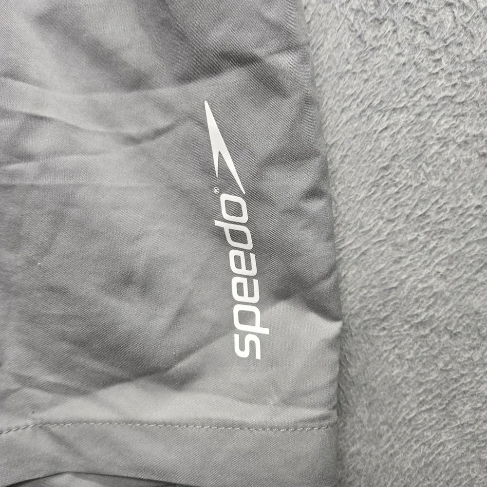 Speedo Men Swimwear XXL Gray Swim Trunks Colorblock Brand Logo Activewear 7