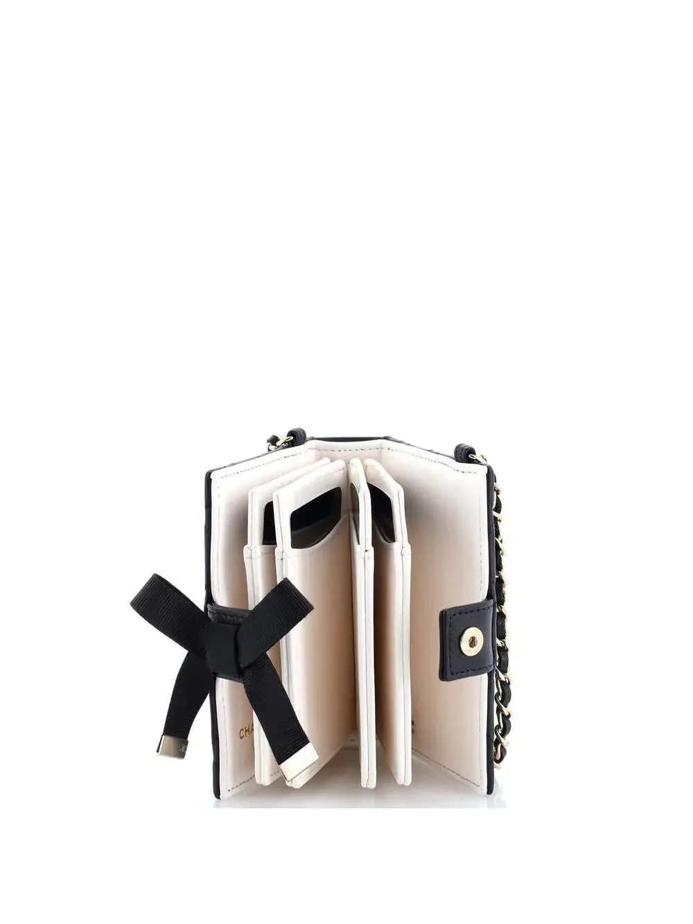 CHANEL elevate your