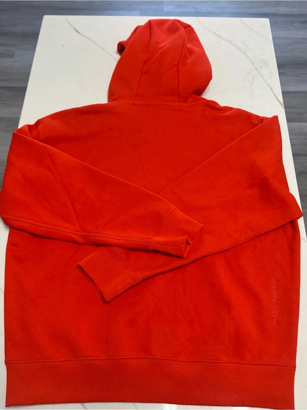 Nike bold red
