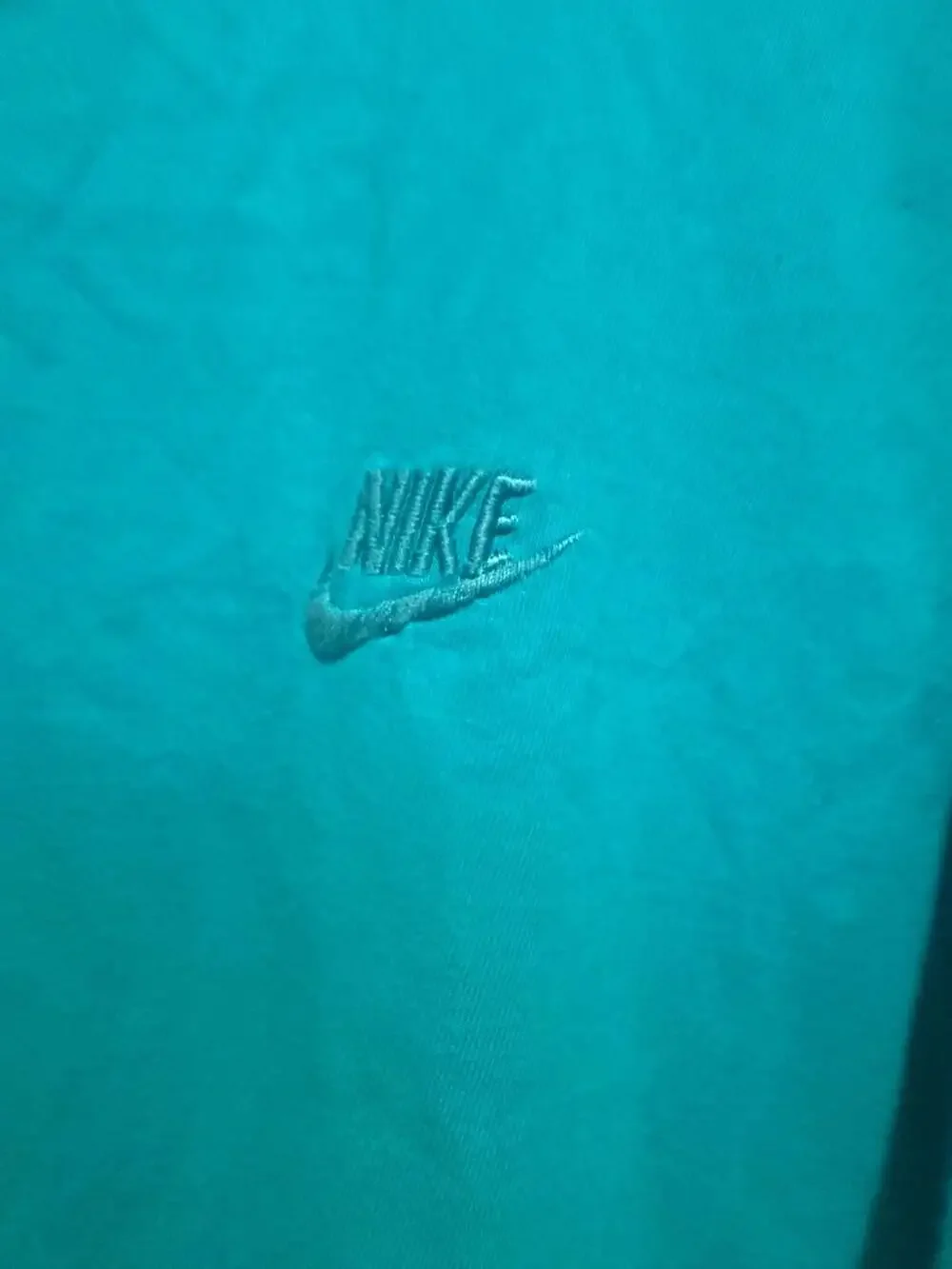 Nike 90s tee