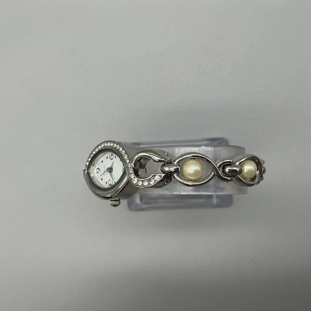 Faux Pearl Band Womens Watch 19mm Oval White Dial Silver Tone New Battery 7.5