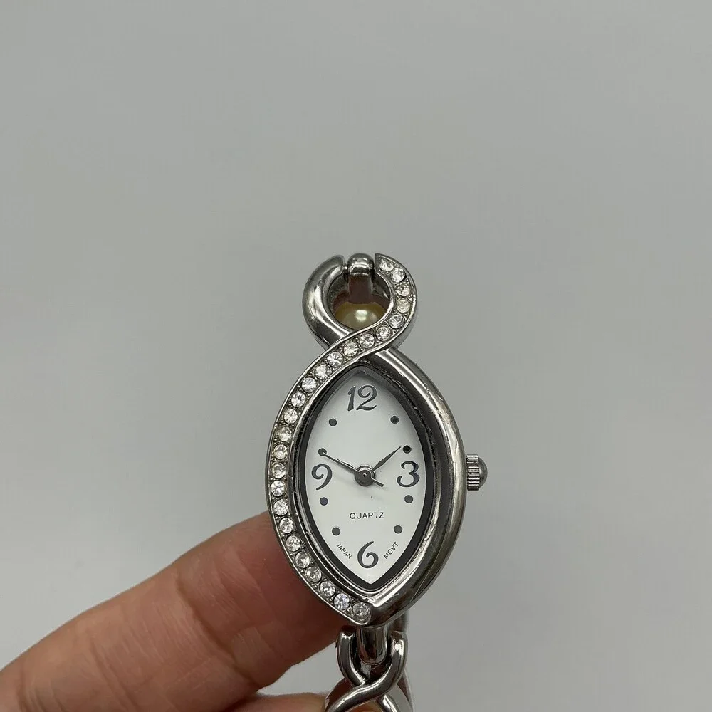 Faux Pearl Band Womens Watch 19mm Oval White Dial Silver Tone New Battery 7.5