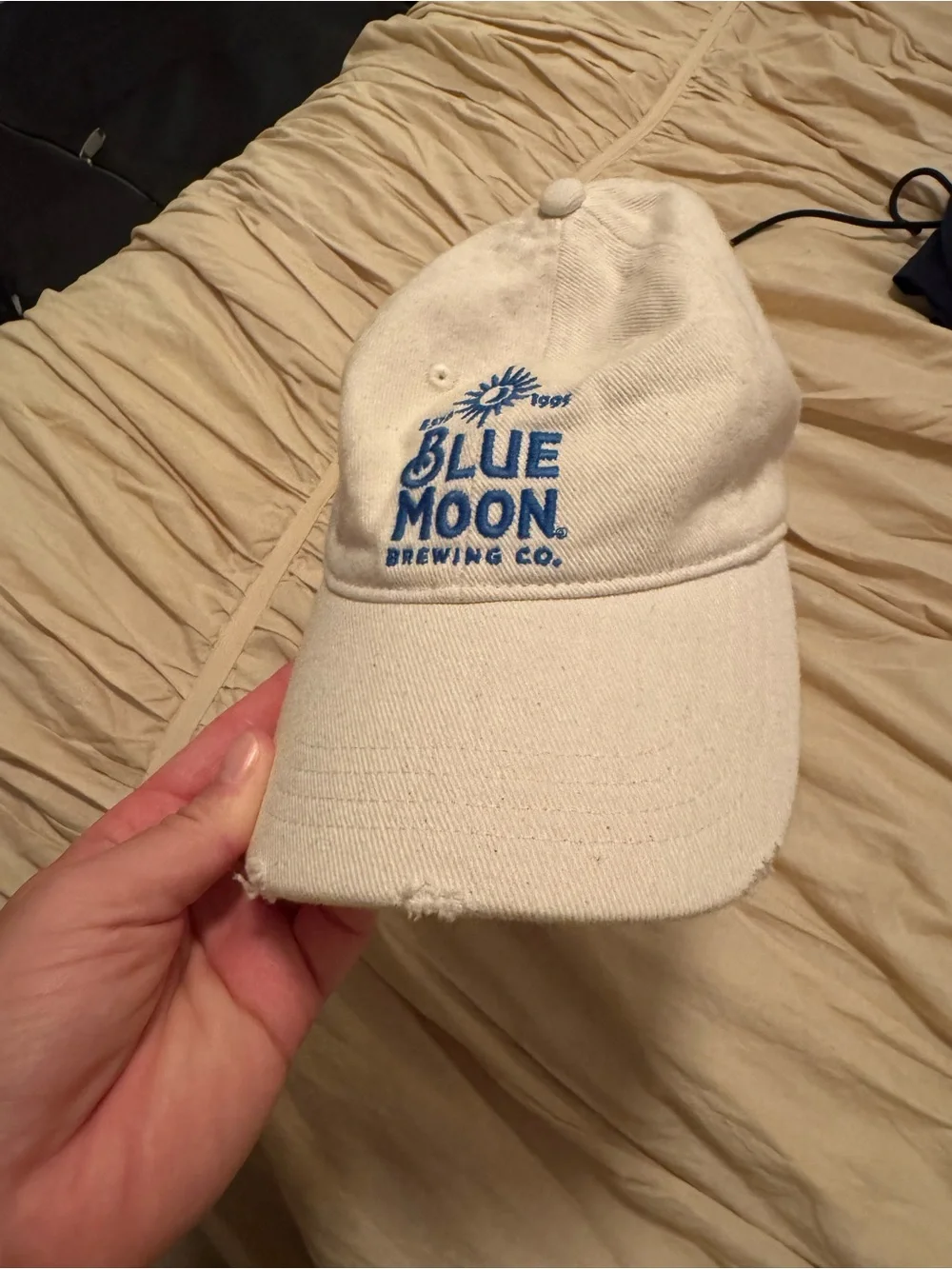 Blue Moon Cap - American Eagle NWT