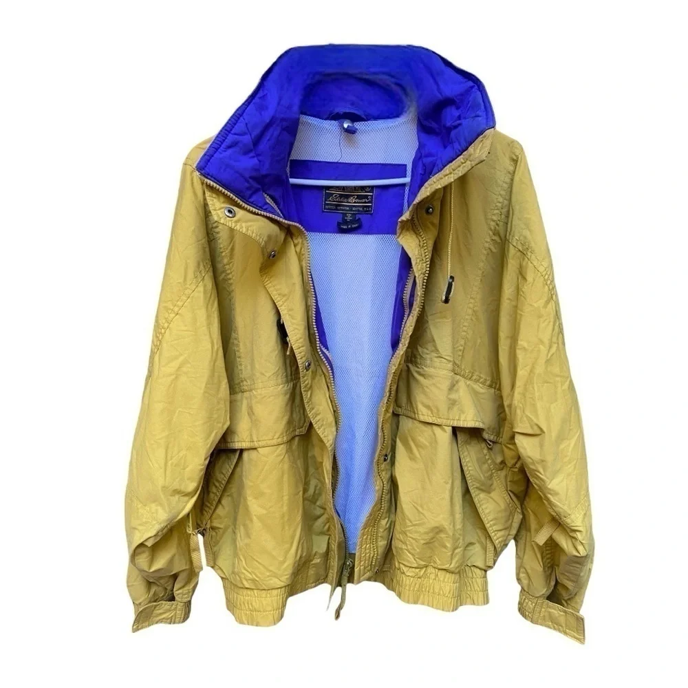 Eddie Bauer lightweight raincoat