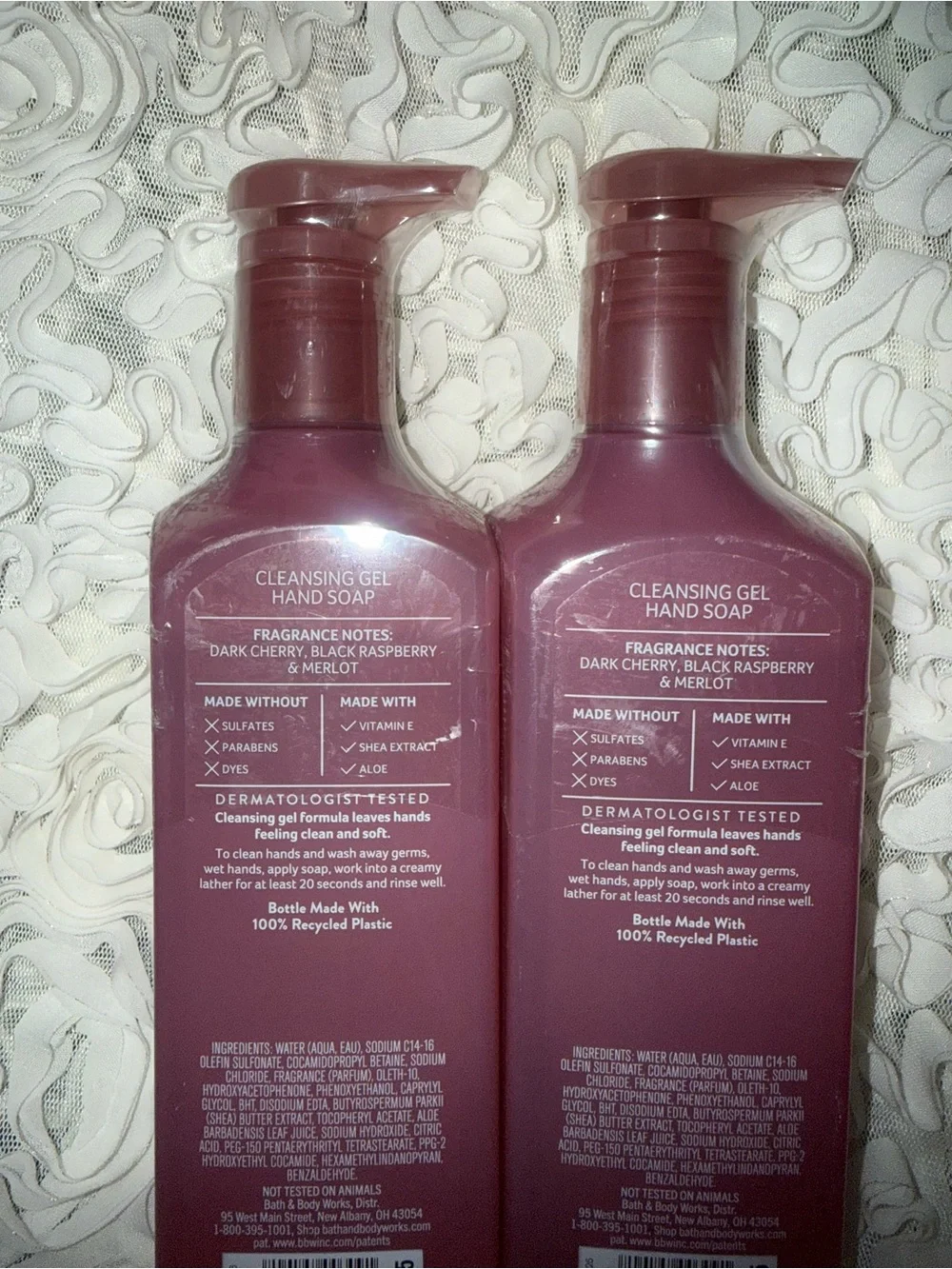 BNWT! Bath & Body Works Black cherry merlot Cleansing Gel Hand Soap - 2 Pack