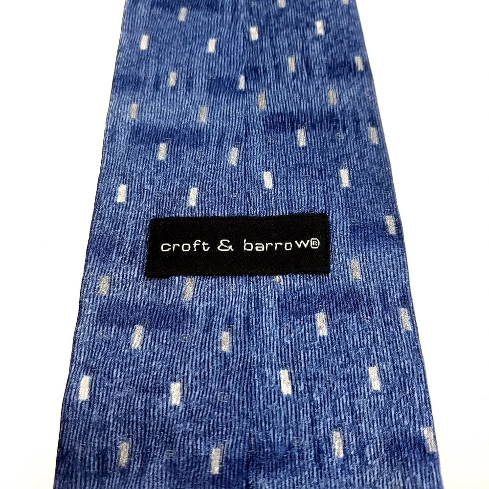 Croft & Barrow Blue Abstract Jacquard Print Wide‎ Silk Tie
