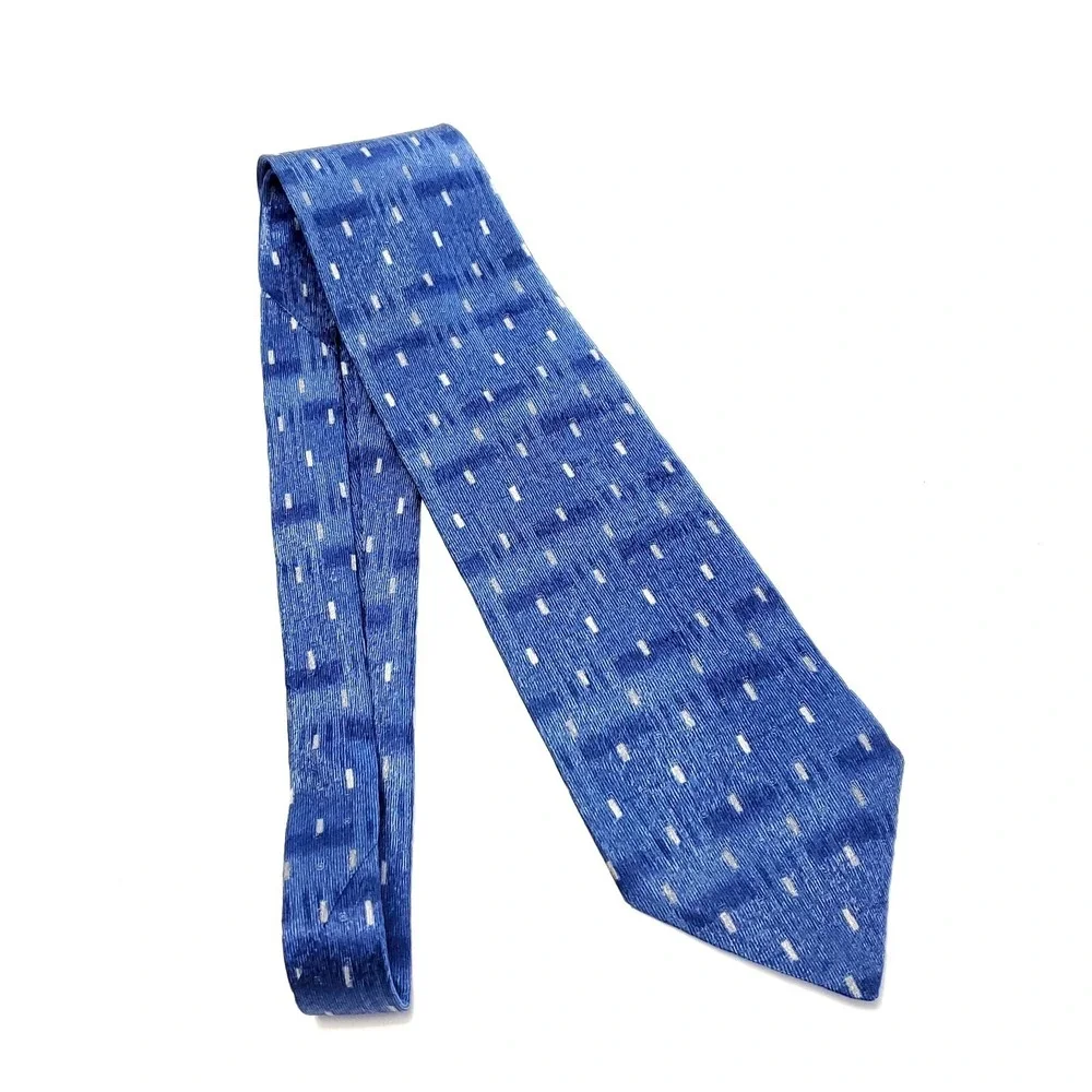 Croft & Barrow Blue Abstract Jacquard Print Wide‎ Silk Tie
