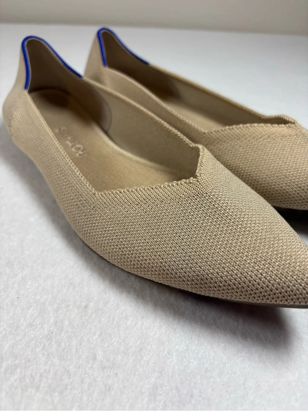 Rothys step out