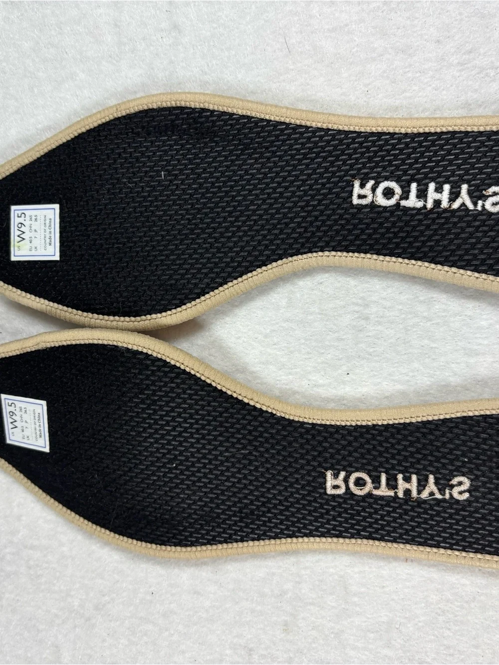 Rothys step out