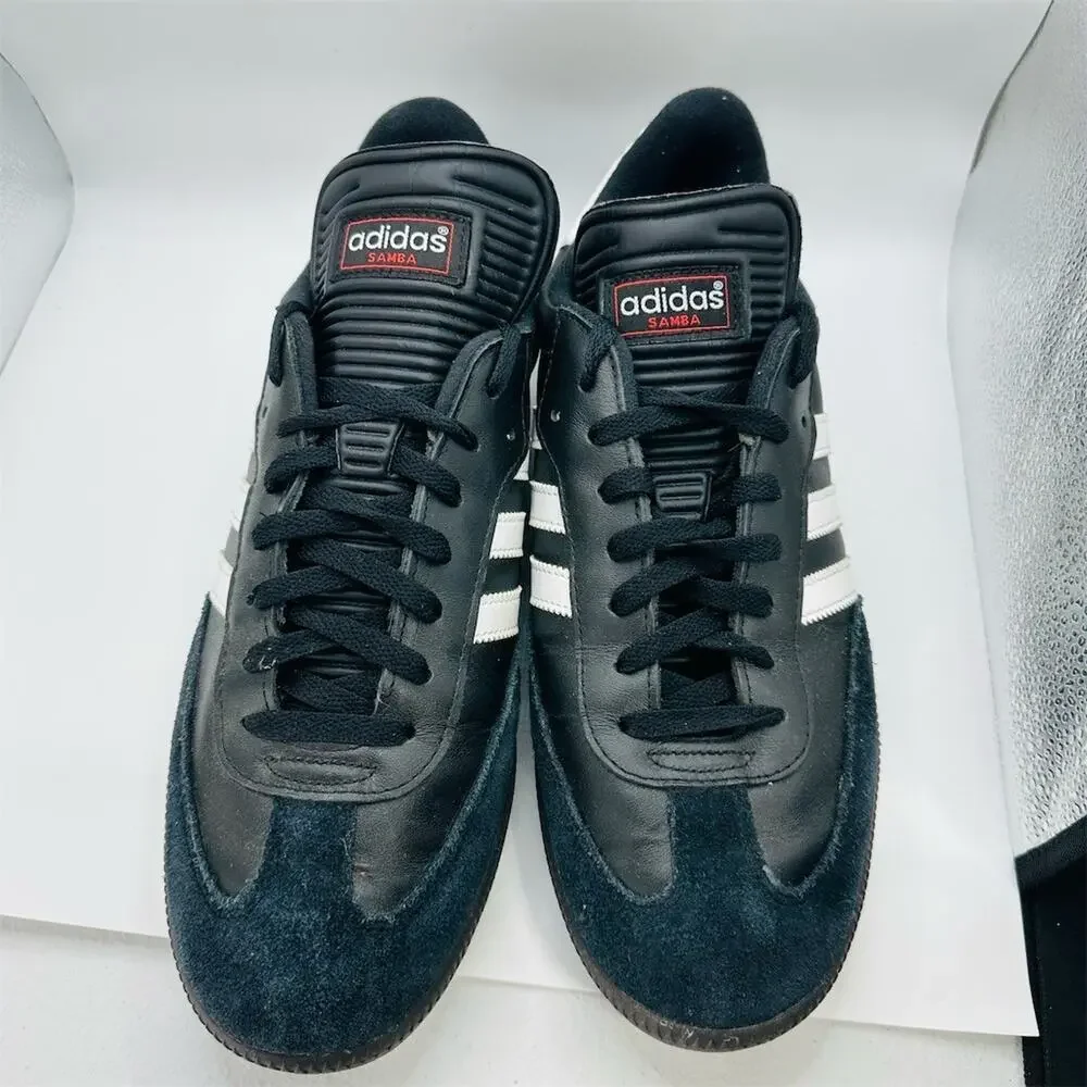 adidas **adidas samba