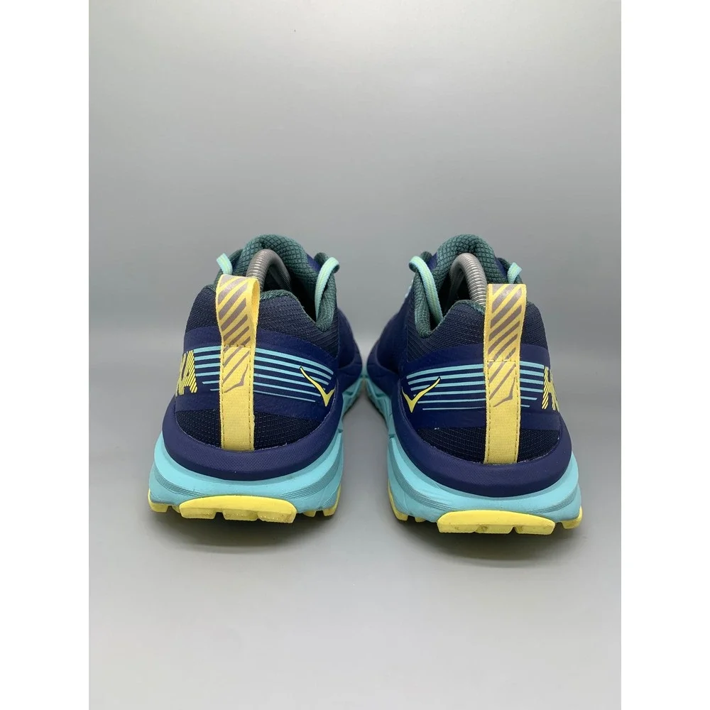 Hoka One One red please products