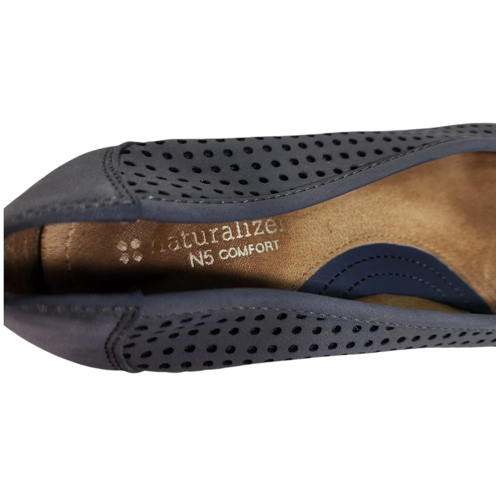Naturalizer Becky Wedge Heels 9.5 Women Gray White N5 Comfort Shoe Perforated‎