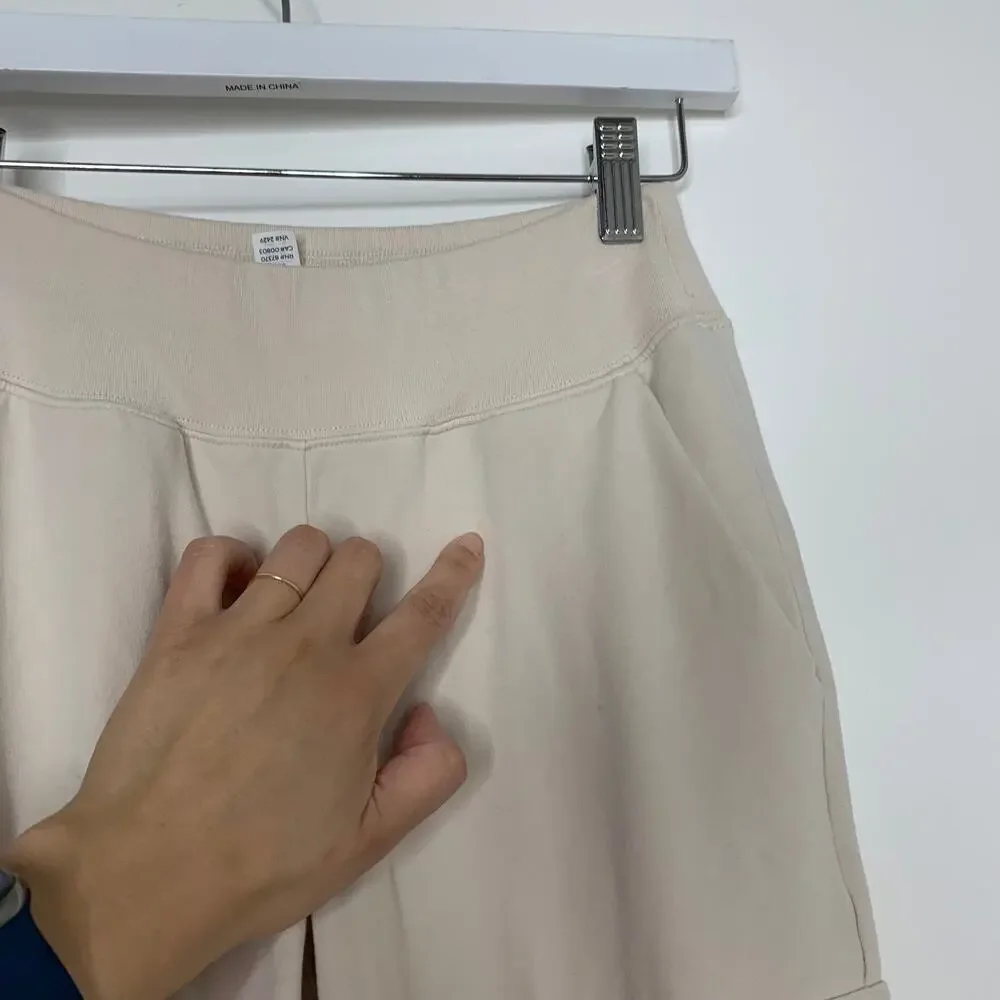 ALO Yoga overall size