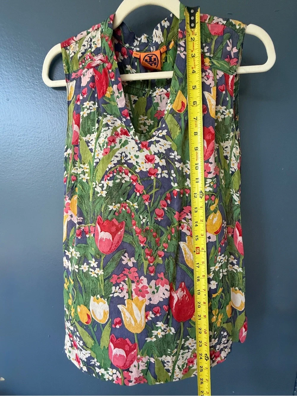 Tory Burch sleeveless neck