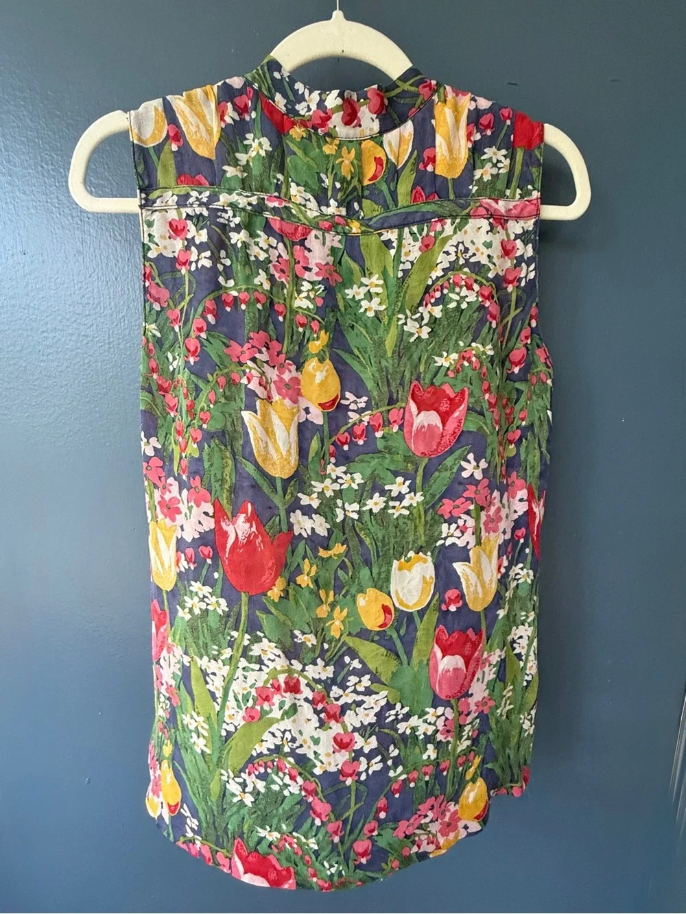 Tory Burch sleeveless neck