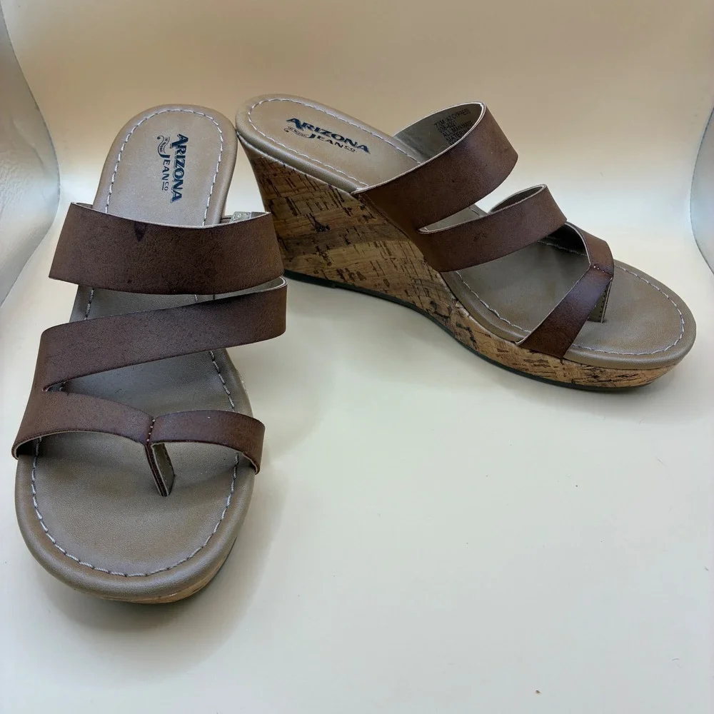 Arizona Womens Wedge Sandals Size 7.5 Faux Leather Brown Cork Heel Strappy Boho