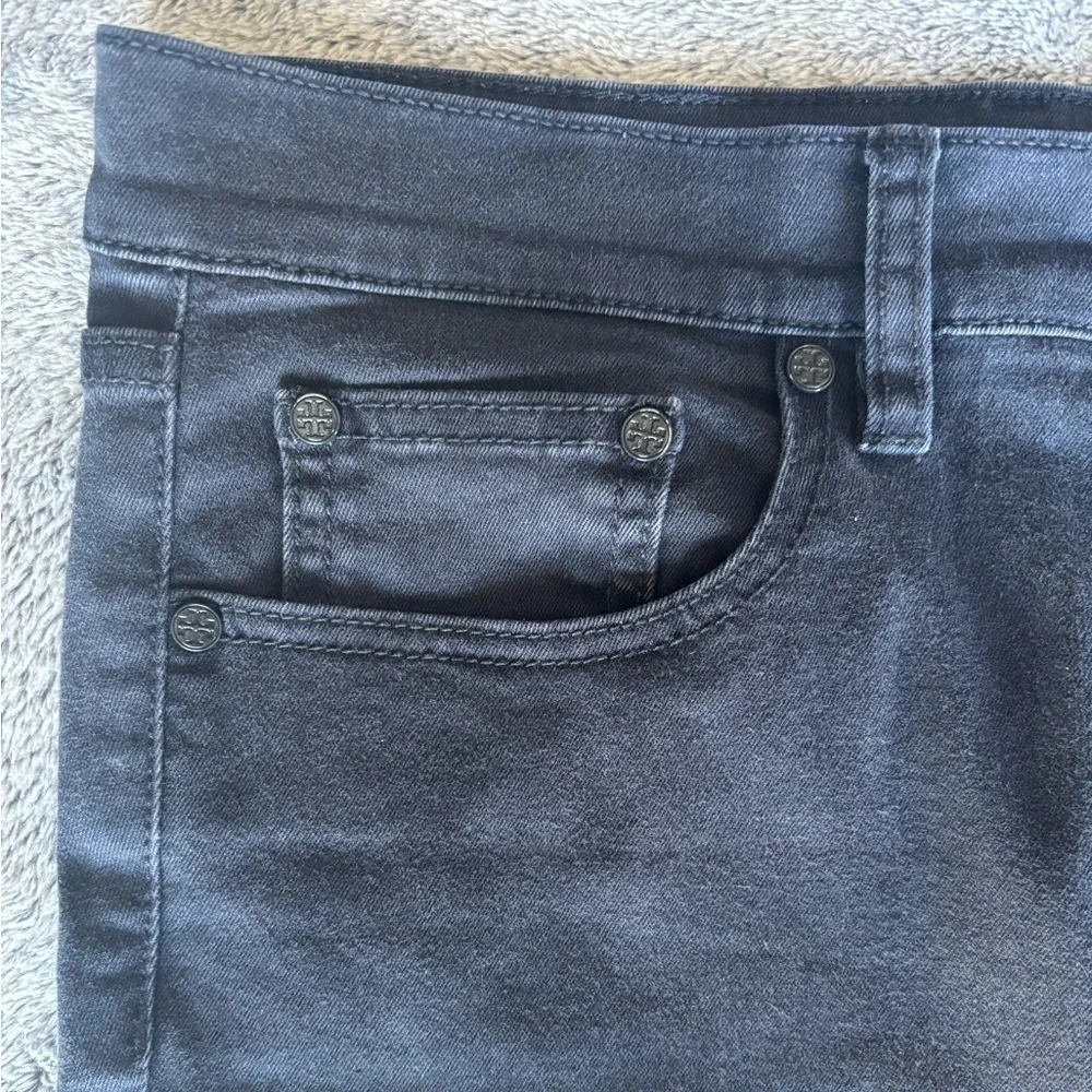 Tory Burch ink lay or