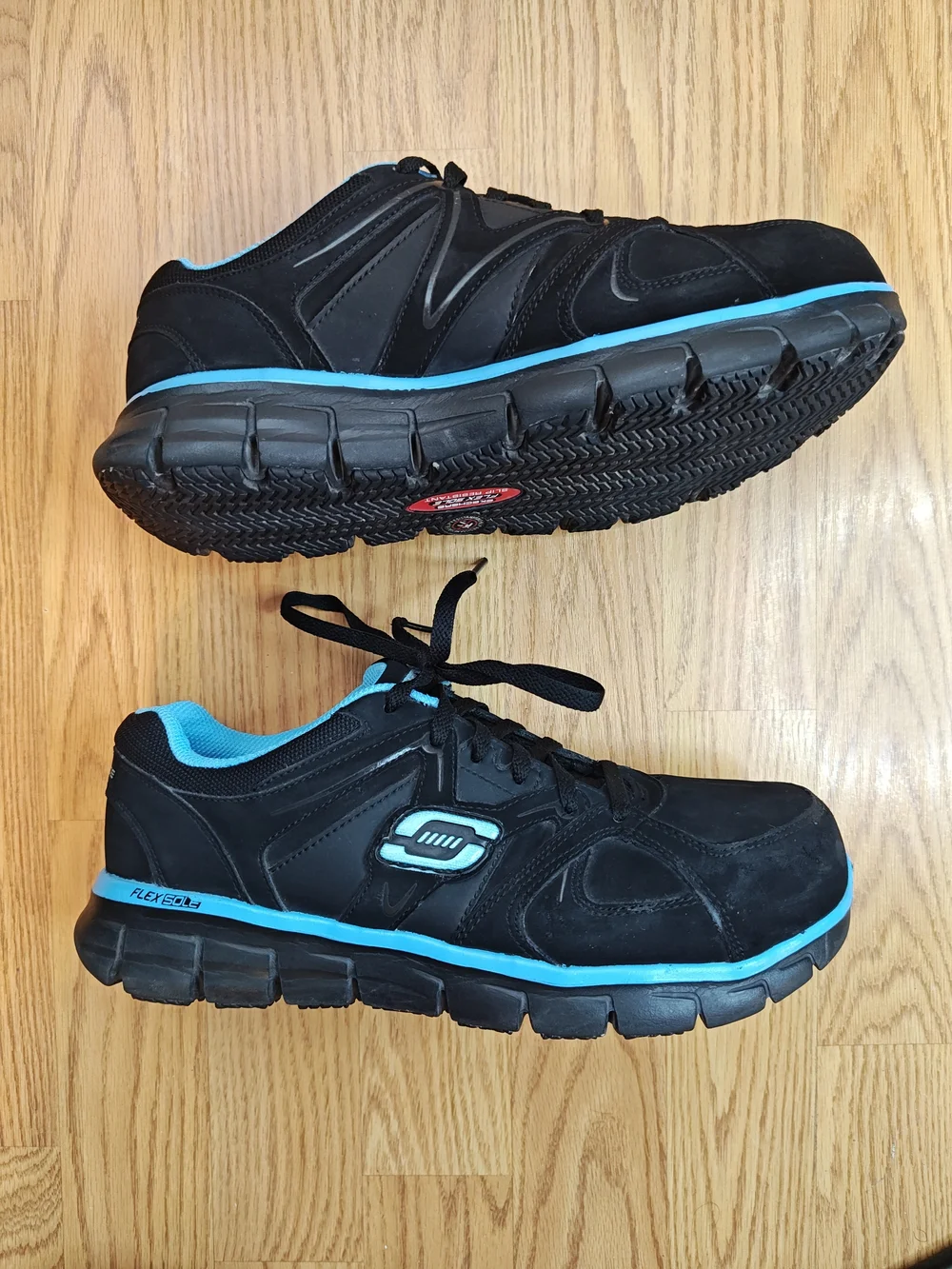 Skechers work relaxed