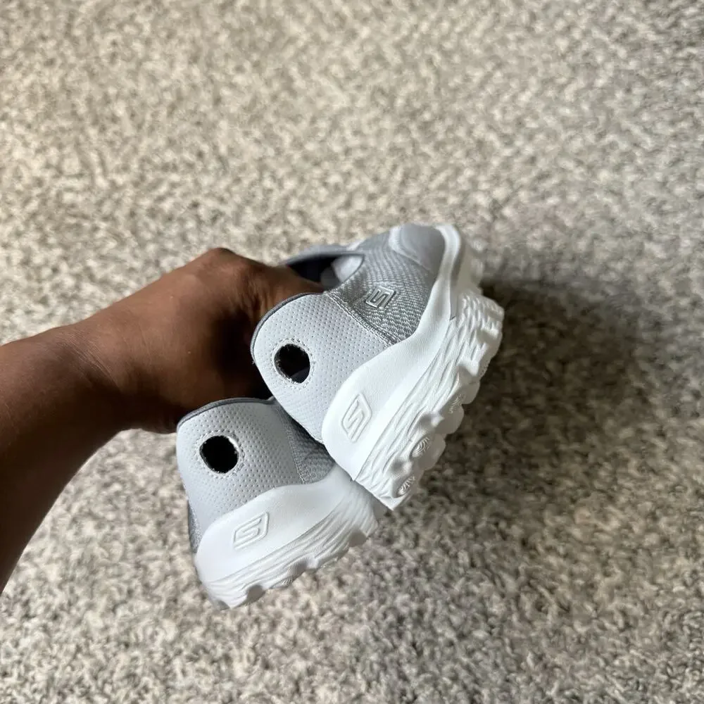 Skechers go walk