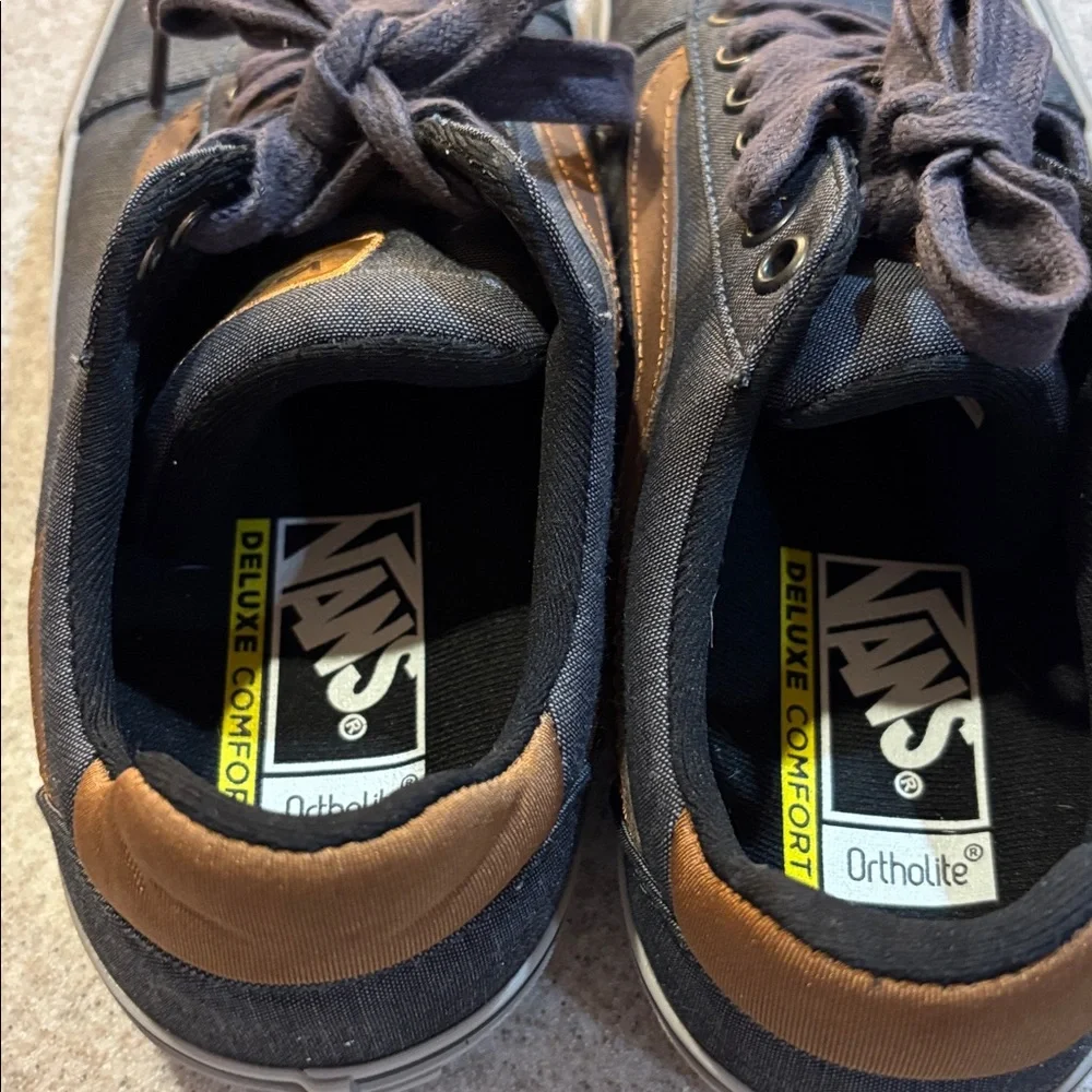Vans ward deluxe