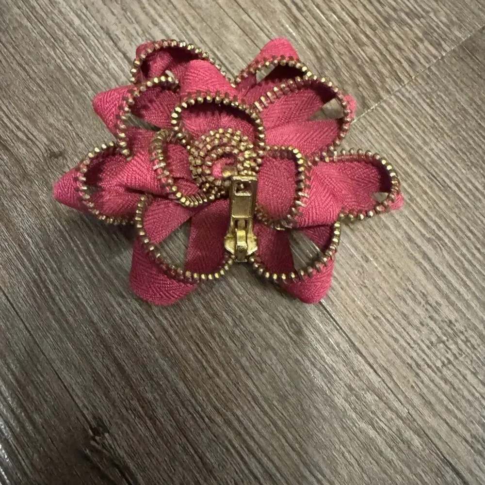 Kate Cusacko brooch