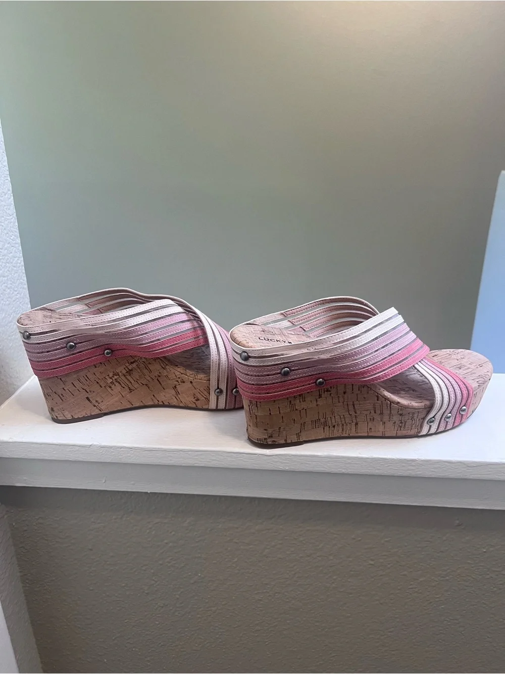 Lucky Brand cork stretchy