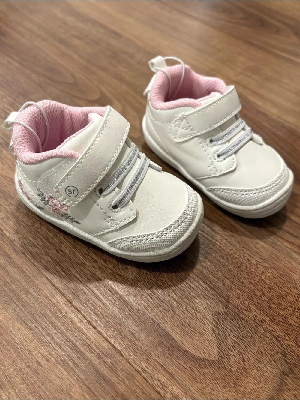 Stride Rite 360 Taye 2.0 White and Pink Floral Sneaker