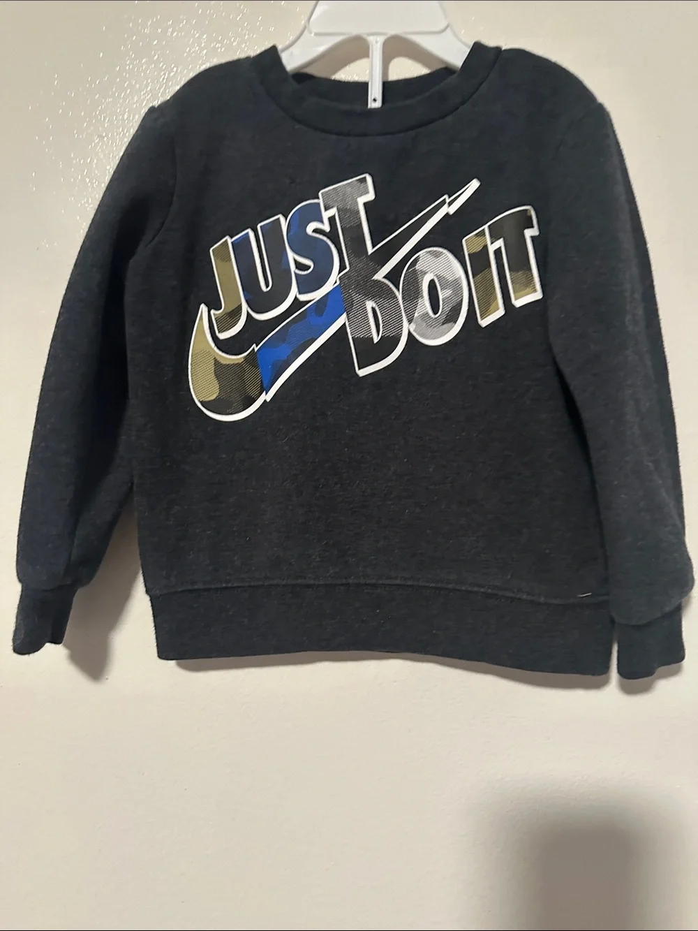 Nike black crewneck