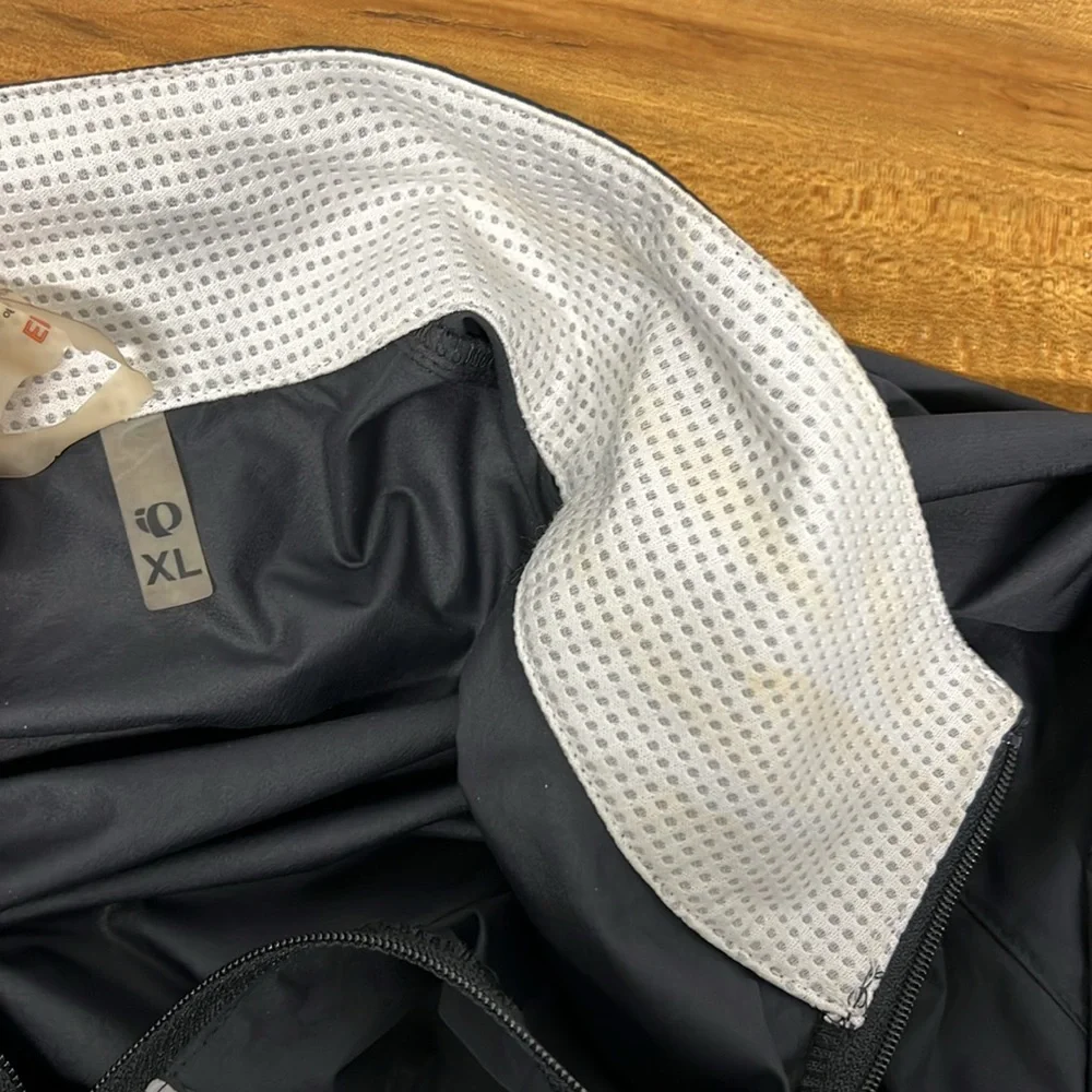 Pearl Izumi life lightweight