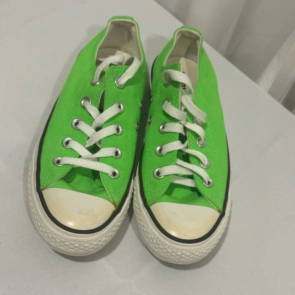 Converse gender neutral