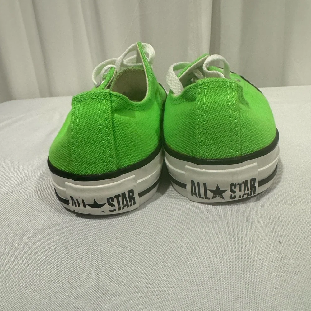 Converse gender neutral