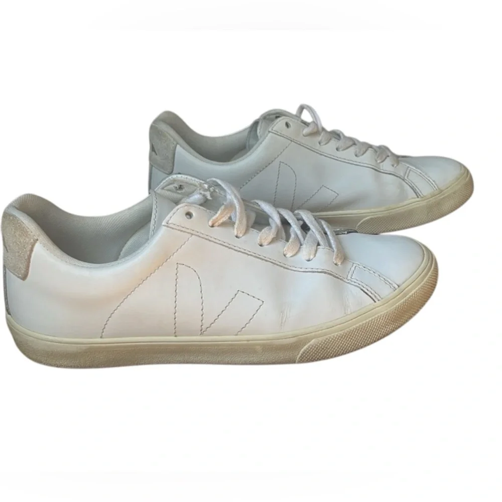 Veja excellent size