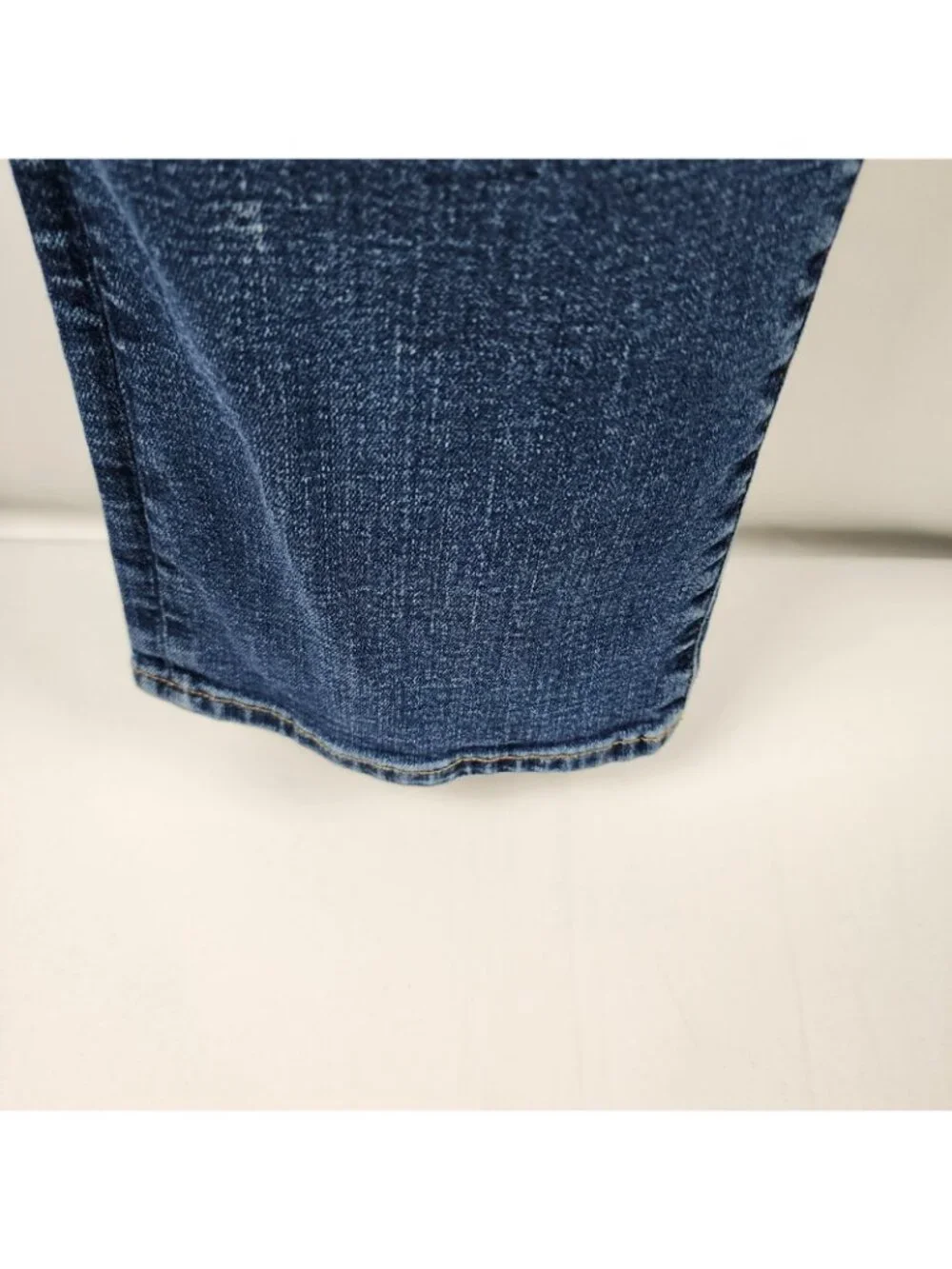 American Eagle Outfitters stains actual