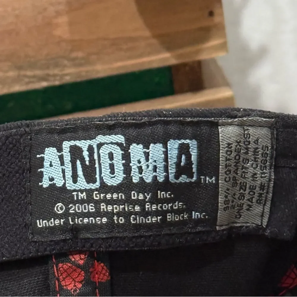 Unbranded spend skate