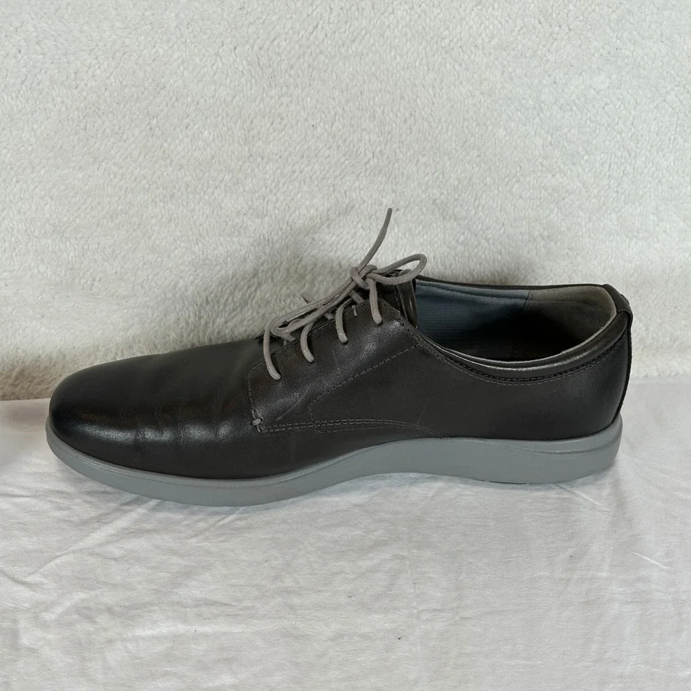 Cole Haan keywords business