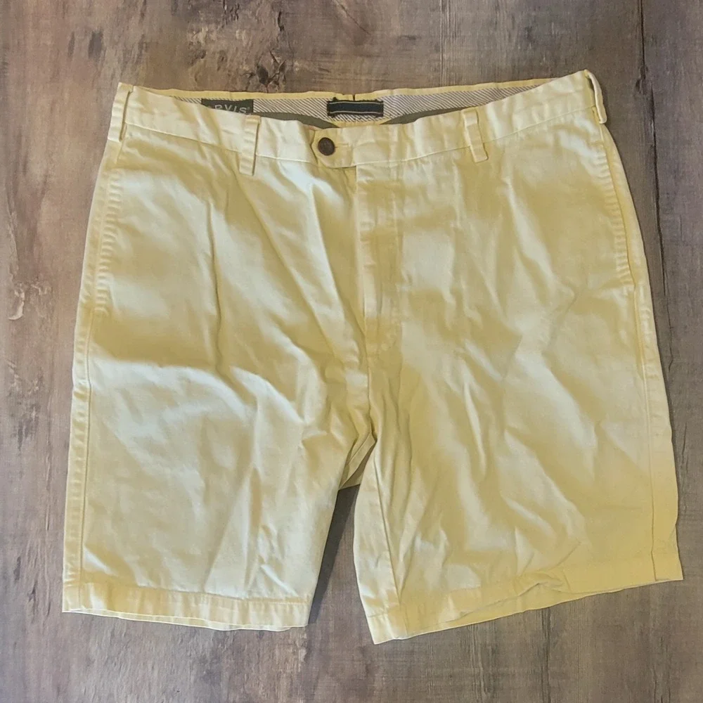Orvis Mens 38 Yellow Flat Front Casual Cotton Chino Shorts