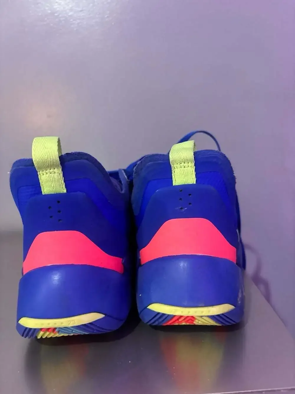 Nike damage sole multi