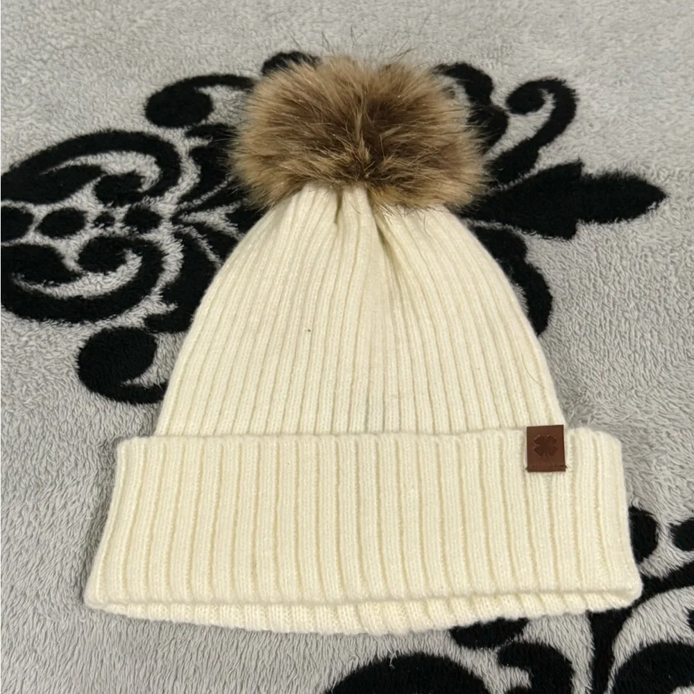 Lucky Brand Cream and Brown Ribbed Knit Hat with Pom-Pom OSFM NWT