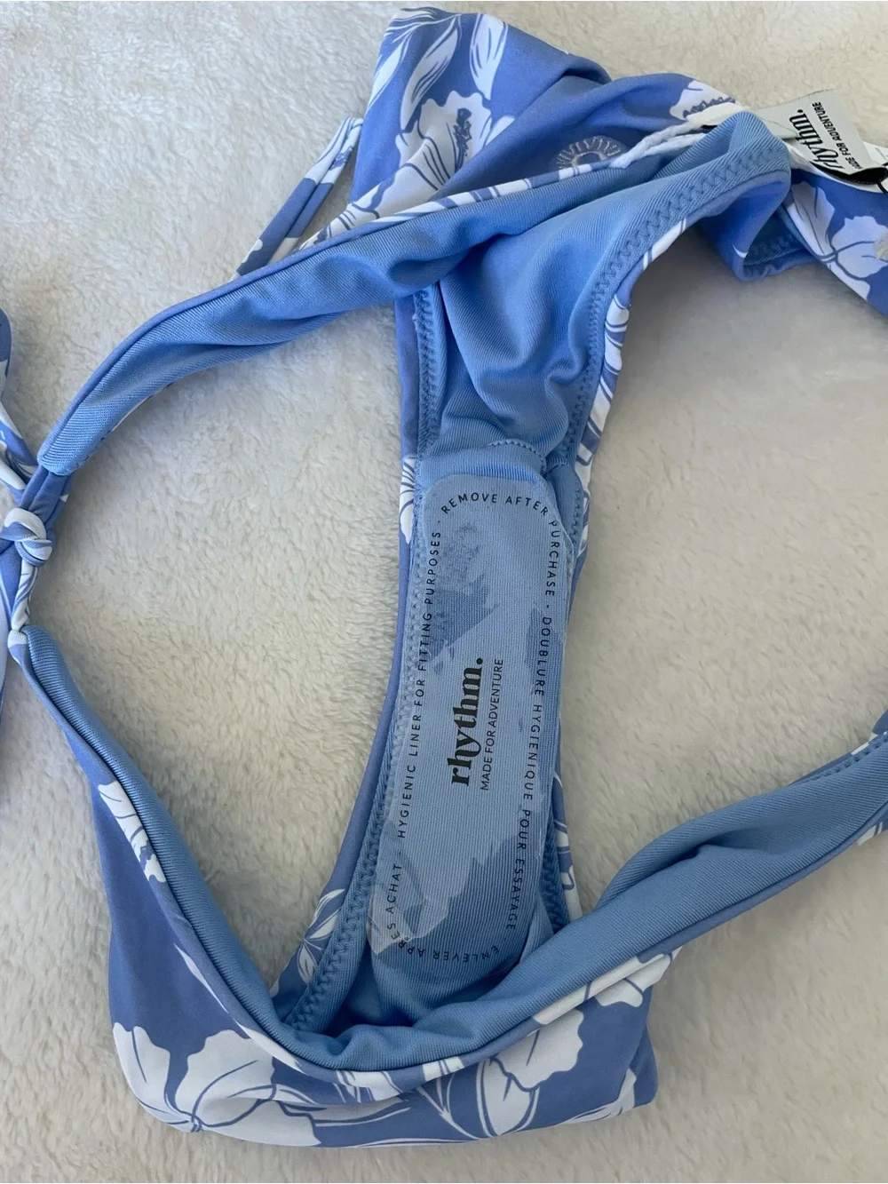 Rhythm. light blue