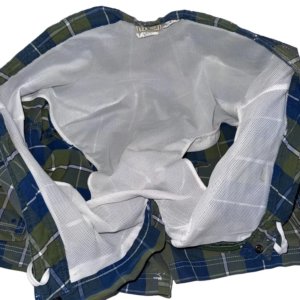 L.L. Bean beach pattern excellent
