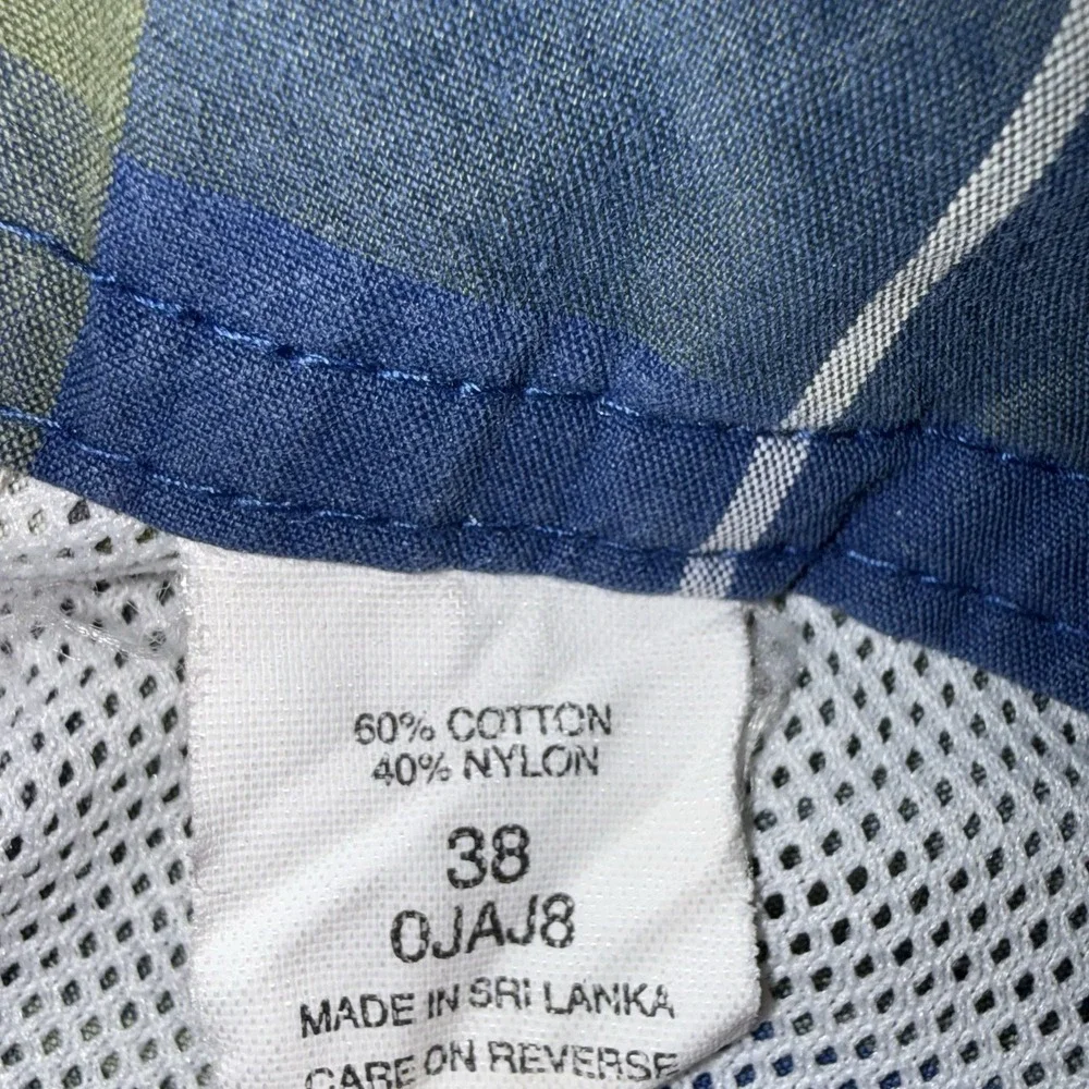 L.L. Bean snap affect approximate