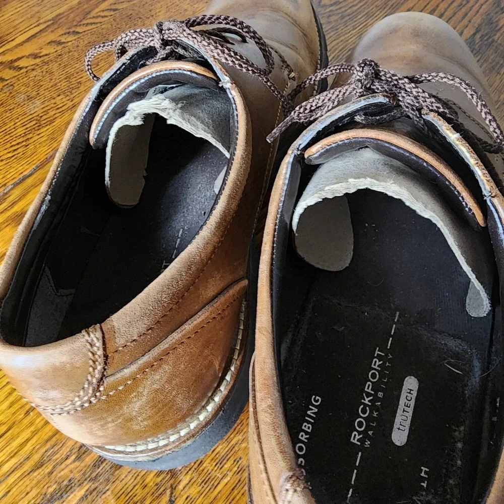 Rockport brown leather