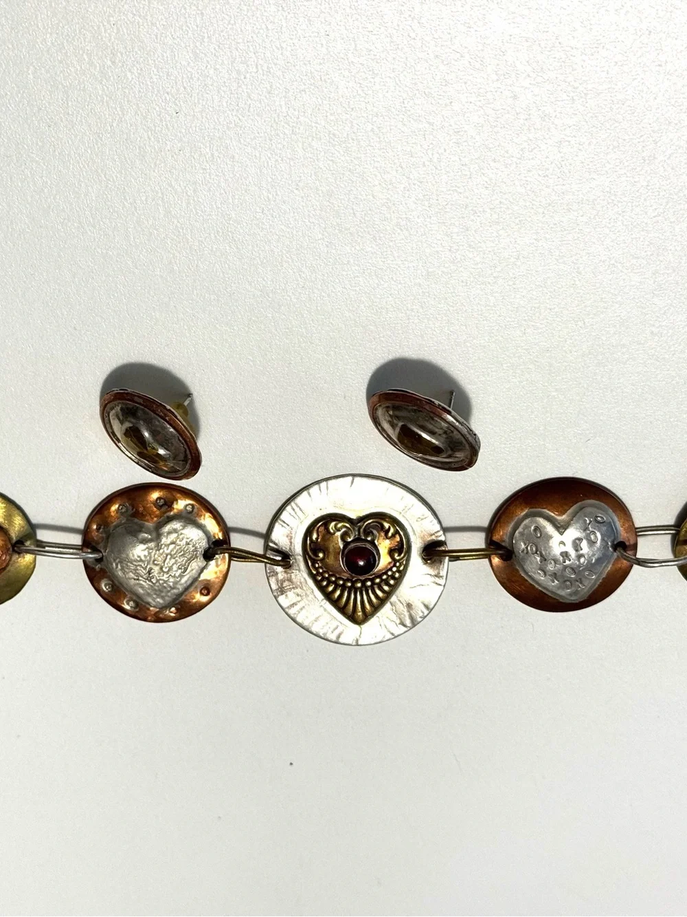 ROBIN LEE BECKER HAND CRAFTED ARTISAN DESIGNER BRACELET AND EARRINGS HEARTS X O