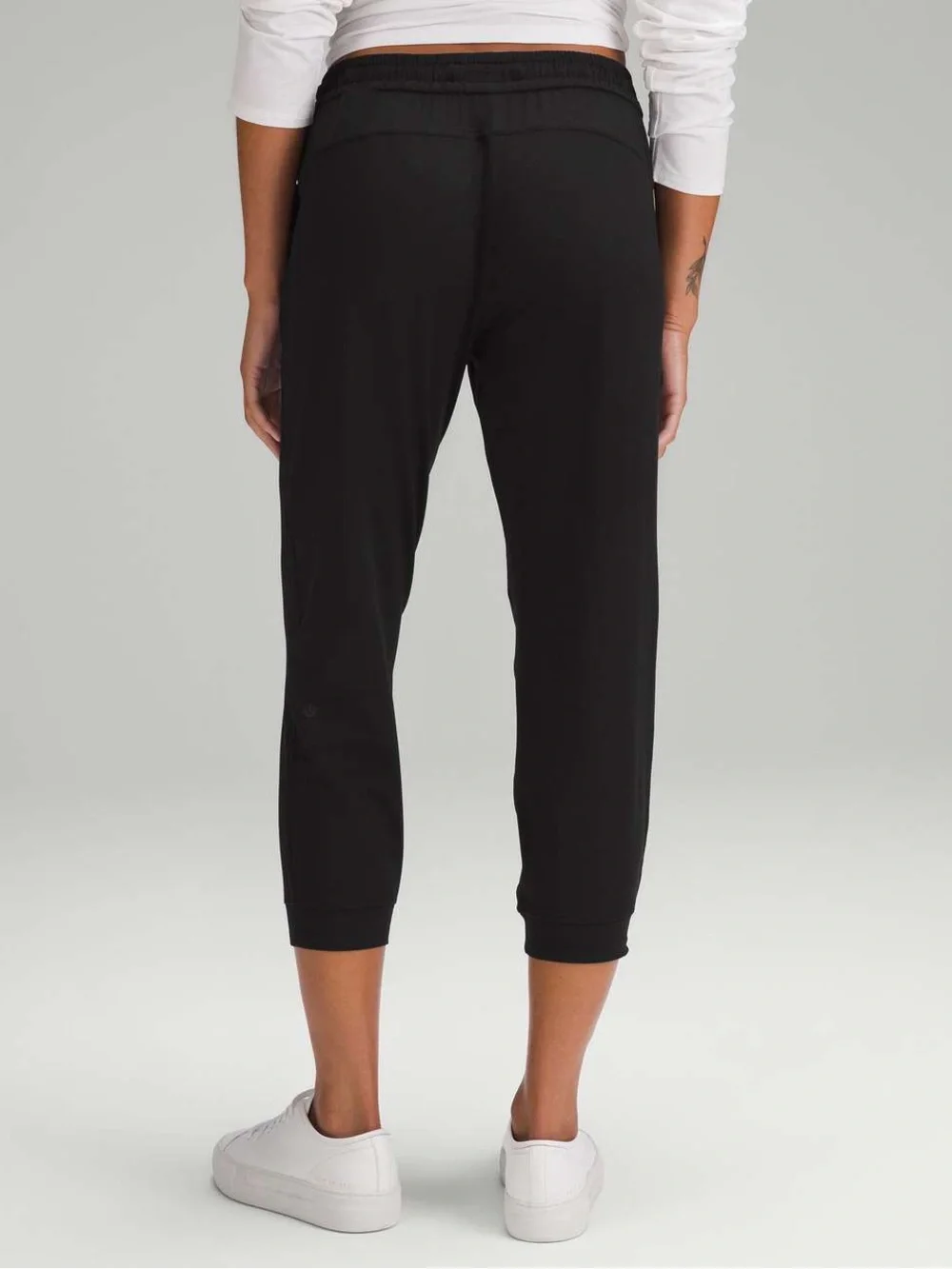 lululemon athletica stretch fabric