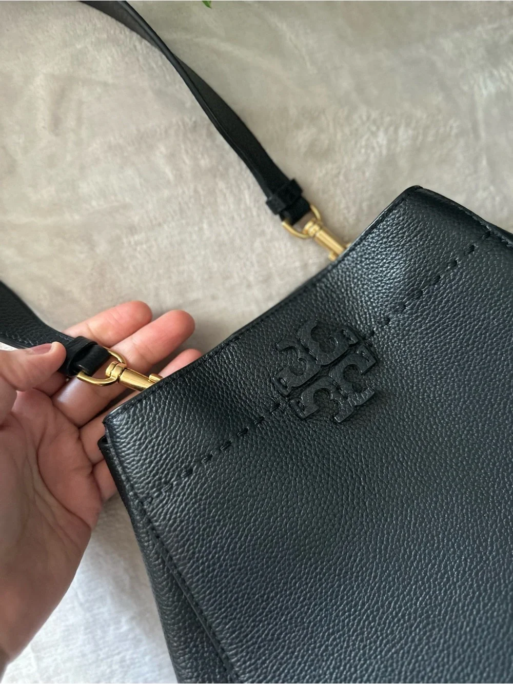 Tory Burch comfortable pebbled