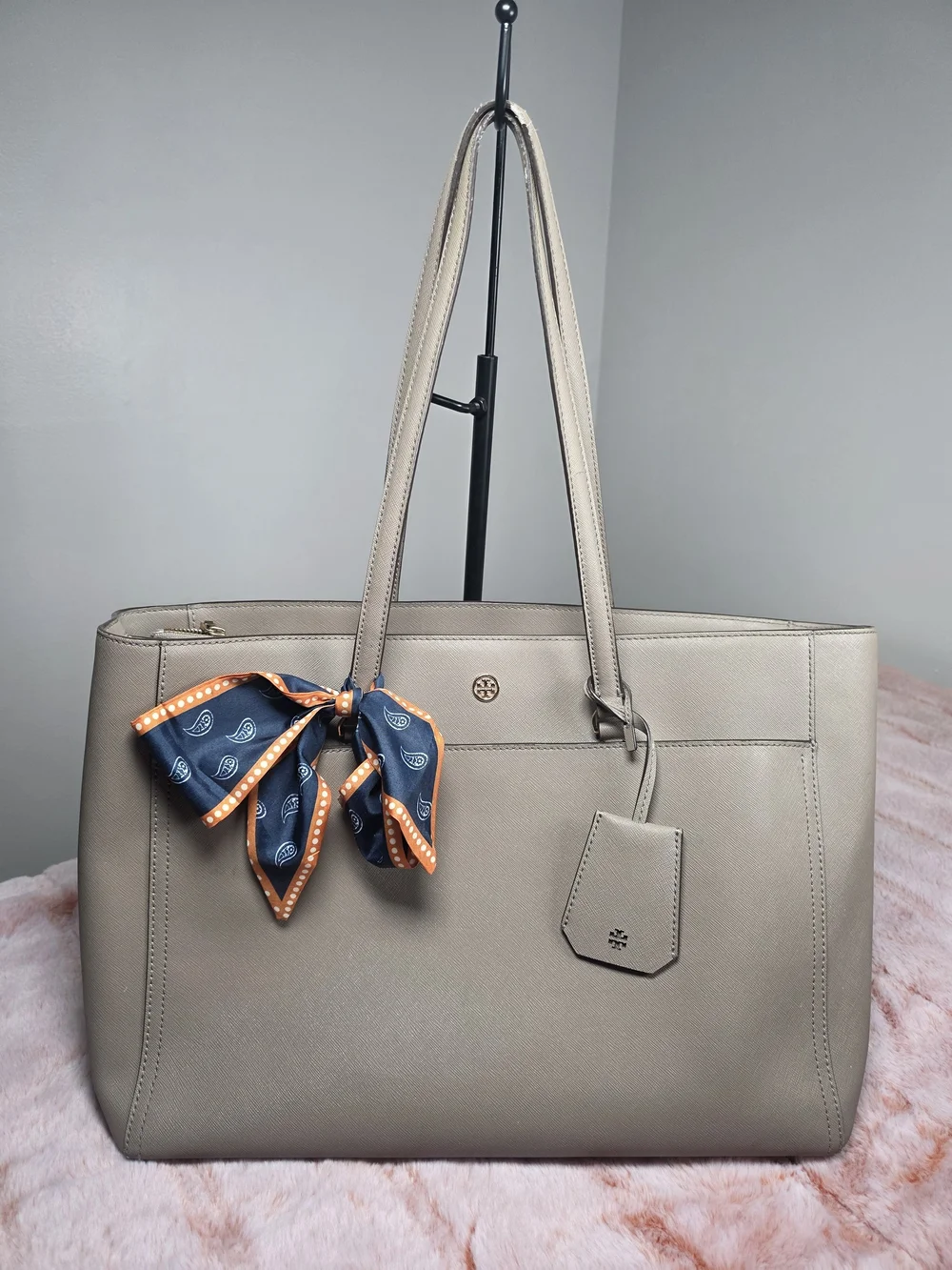 Tory Burch Robinson Tote