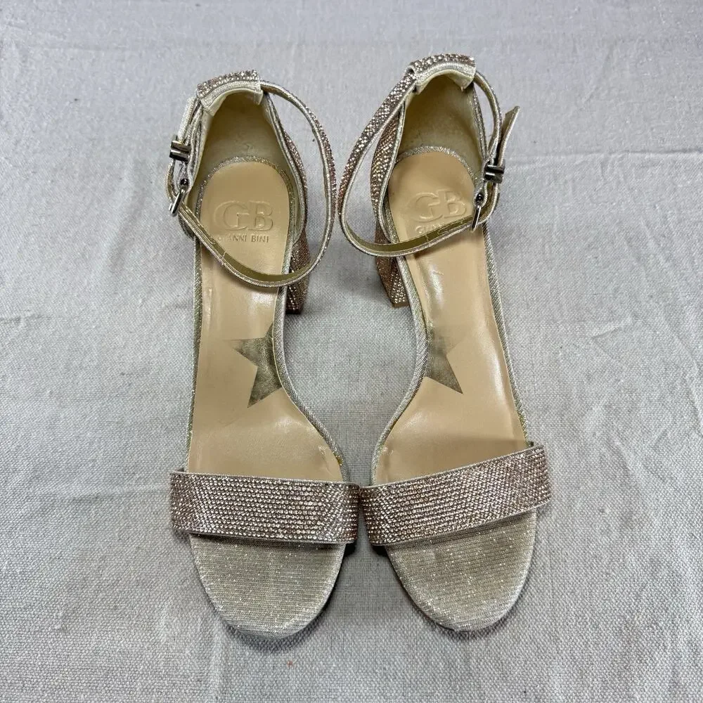 Gianni Bini sandals perfect day